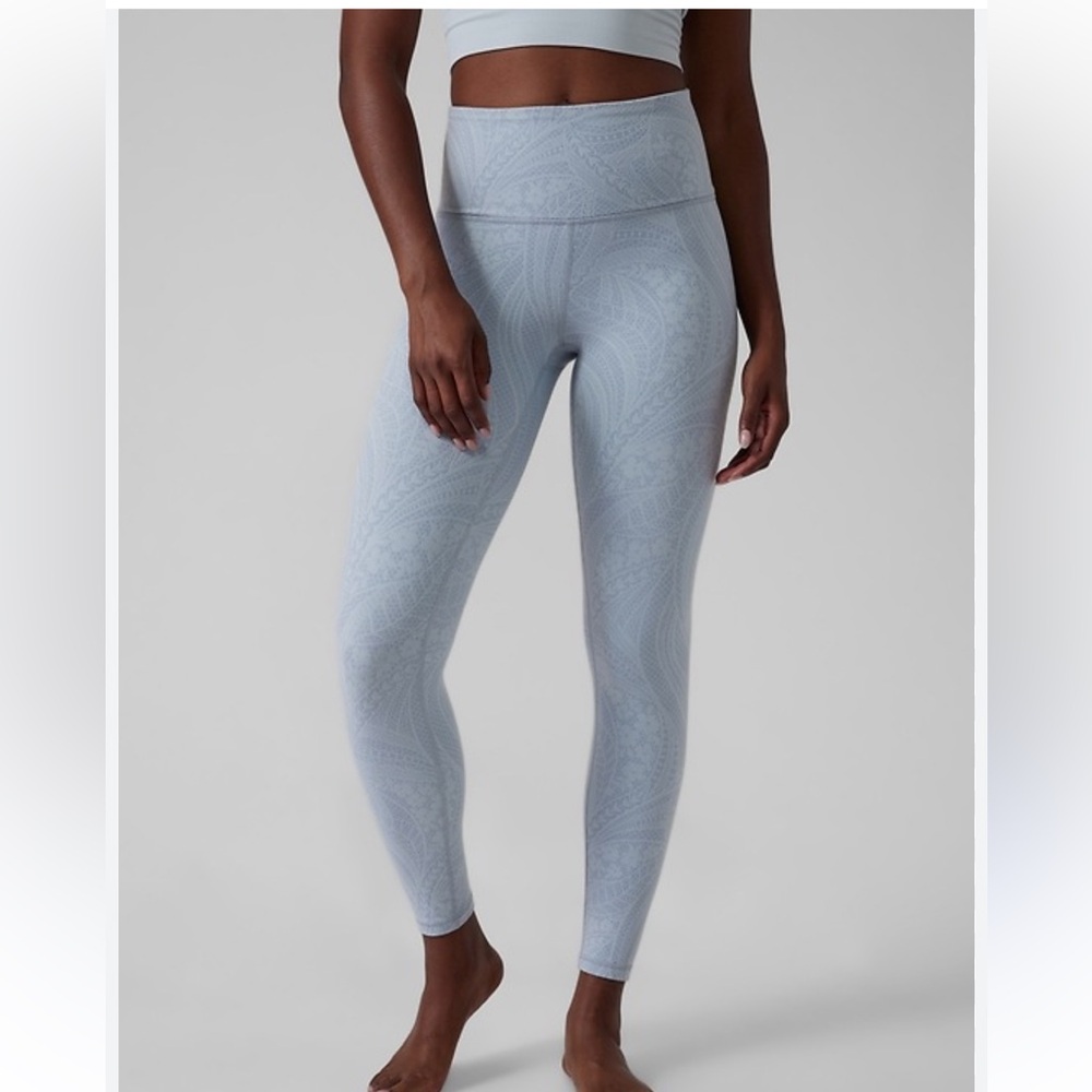 ATHLETA ELATION‎ TEXTURED TIGHT LEGGINGS SIZE LARGE